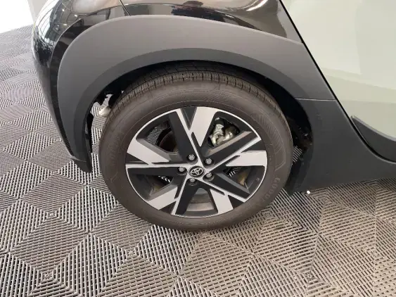 TOYOTA AYGO X - voiture d'occasion - Photo 25