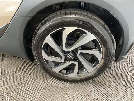 TOYOTA AYGO X - voiture d'occasion - Photo 24