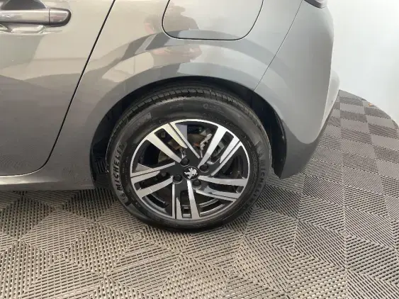 PEUGEOT 208 II - voiture d'occasion - Photo 24