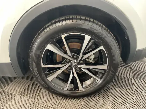 TOYOTA C-HR II - voiture d'occasion - Photo 24