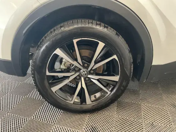 TOYOTA C-HR II - voiture d'occasion - Photo 25