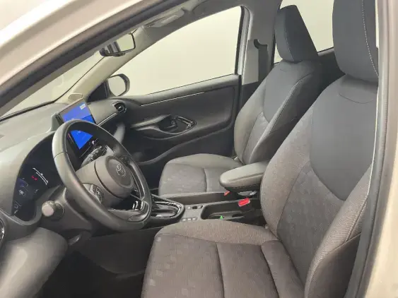 TOYOTA YARIS IV - voiture d'occasion - Photo 18