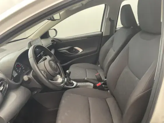 TOYOTA YARIS IV - voiture d'occasion - Photo 18