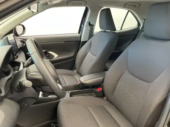 TOYOTA YARIS CROSS I - voiture d'occasion - Photo 18