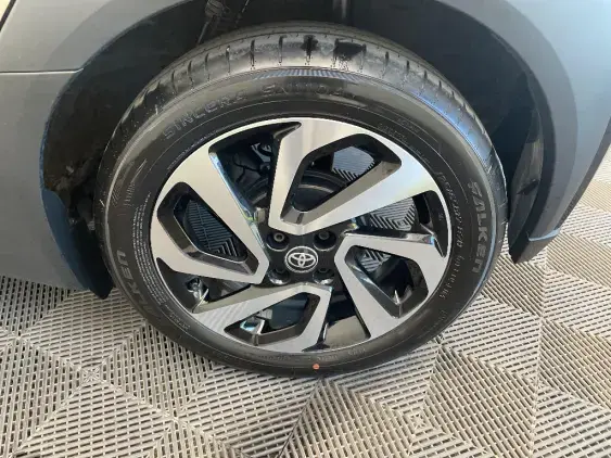 TOYOTA AYGO X - voiture d'occasion - Photo 24