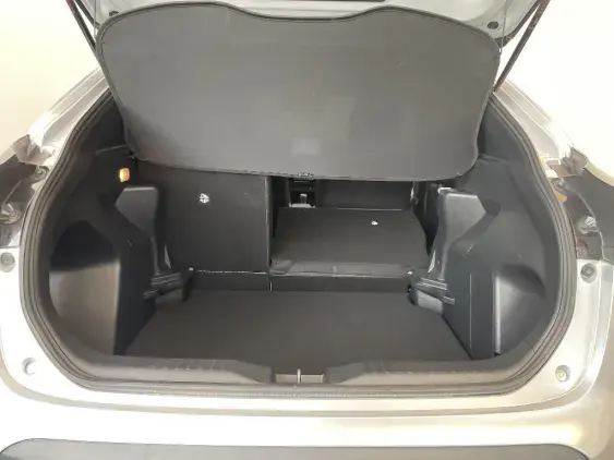 TOYOTA YARIS CROSS I - voiture d'occasion - Photo 16