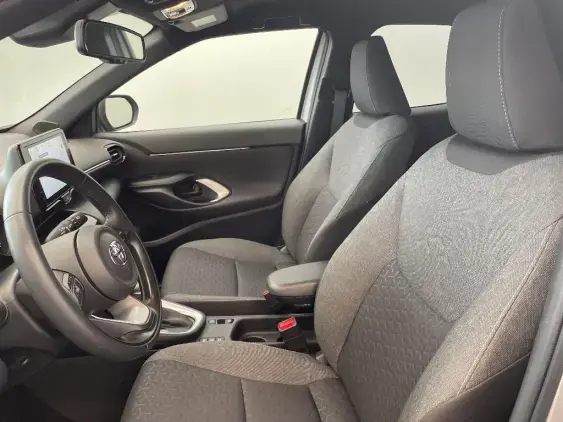 TOYOTA YARIS CROSS I - voiture d'occasion - Photo 18