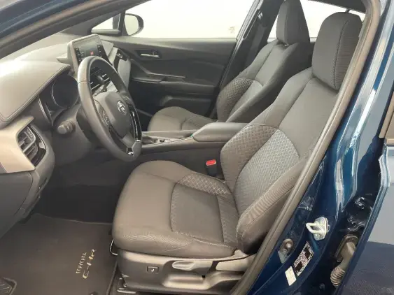 TOYOTA C-HR - voiture d'occasion - Photo 18