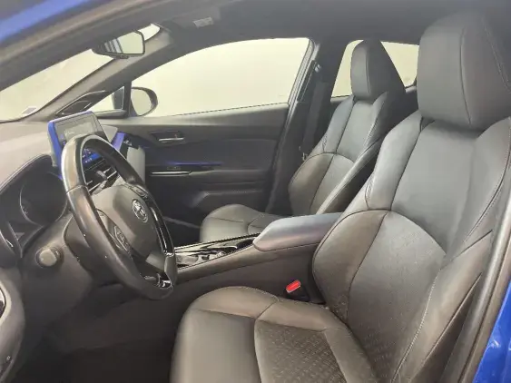 TOYOTA C-HR - voiture d'occasion - Photo 18