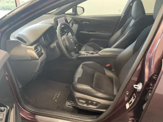 TOYOTA C-HR - voiture d'occasion - Photo 17