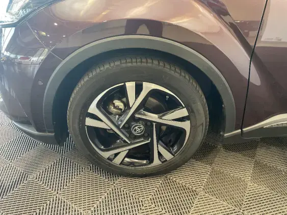 TOYOTA C-HR - voiture d'occasion - Photo 22
