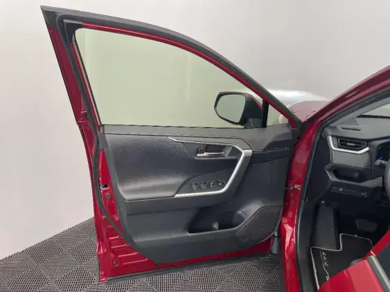 TOYOTA RAV4 V - voiture d'occasion - Photo 19