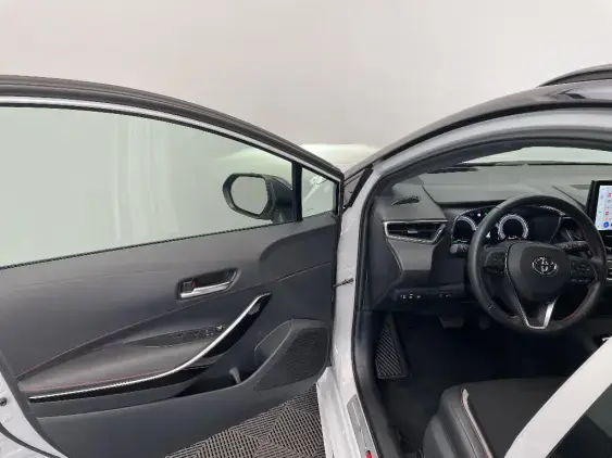TOYOTA COROLLA TOURING SPT X - voiture d'occasion - Photo 19