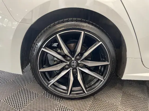 TOYOTA COROLLA TOURING SPT X - voiture d'occasion - Photo 25