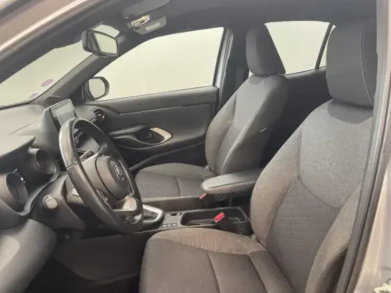 TOYOTA YARIS CROSS I - voiture d'occasion - Photo 18