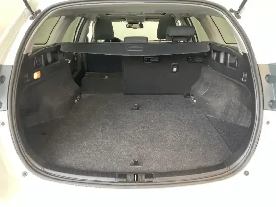 TOYOTA AURIS II - voiture d'occasion - Photo 16