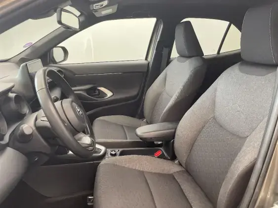 TOYOTA YARIS CROSS I - voiture d'occasion - Photo 18