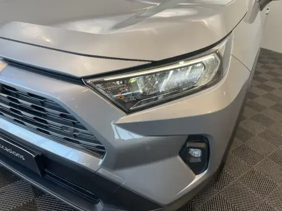 TOYOTA RAV4 V - voiture d'occasion - Photo 22