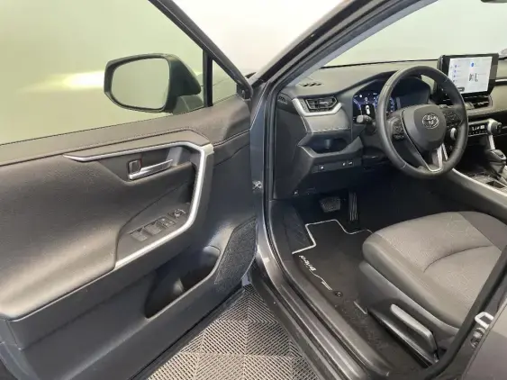TOYOTA RAV4 V - voiture d'occasion - Photo 19