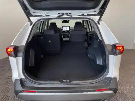 TOYOTA RAV4 V - voiture d'occasion - Photo 16