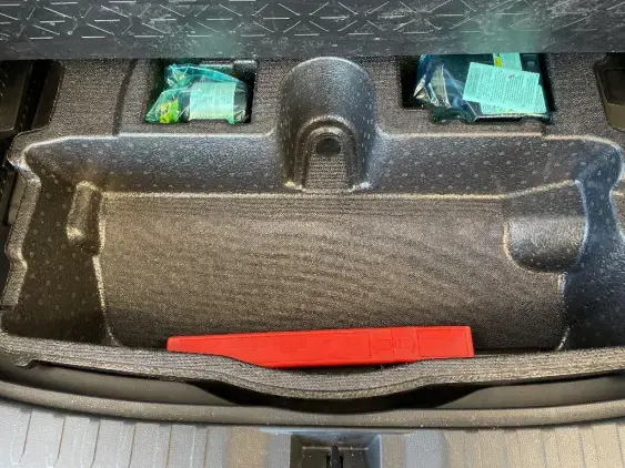 TOYOTA RAV4 V - voiture d'occasion - Photo 17