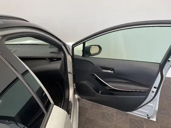 TOYOTA COROLLA TOURING SPT X - voiture d'occasion - Photo 20