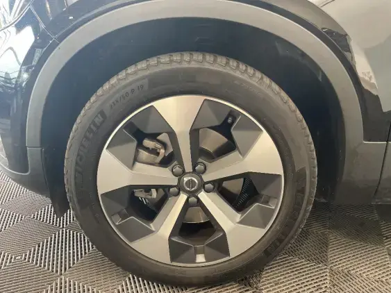 VOLVO XC40 - voiture d'occasion - Photo 23