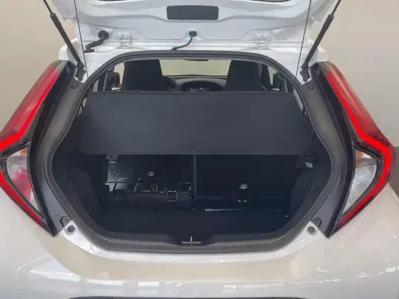 TOYOTA AYGO X - voiture d'occasion - Photo 16