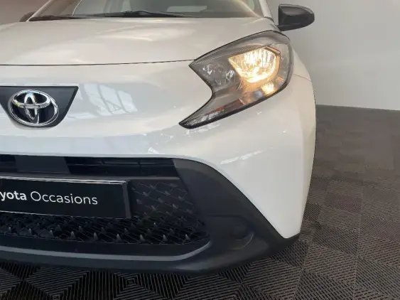 TOYOTA AYGO X - voiture d'occasion - Photo 22