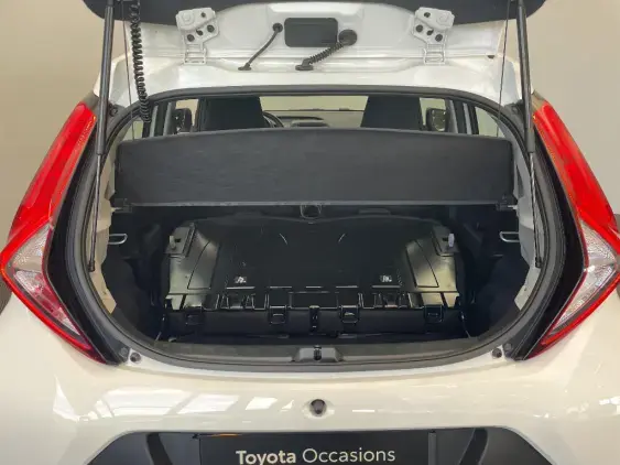 TOYOTA AYGO II - voiture d'occasion - Photo 15