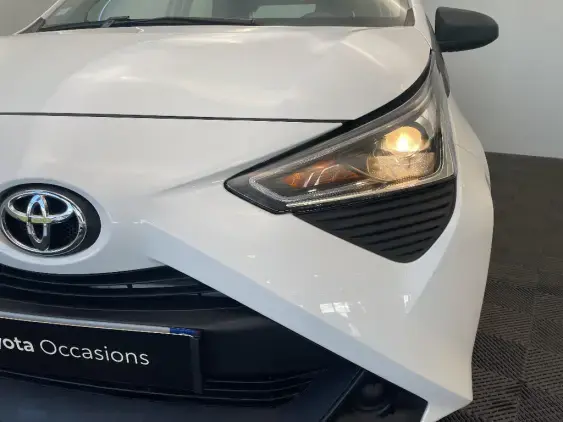 TOYOTA AYGO II - voiture d'occasion - Photo 21