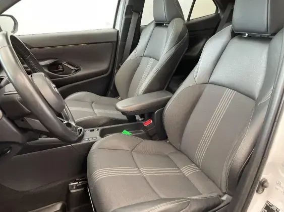 TOYOTA YARIS CROSS I - voiture d'occasion - Photo 18