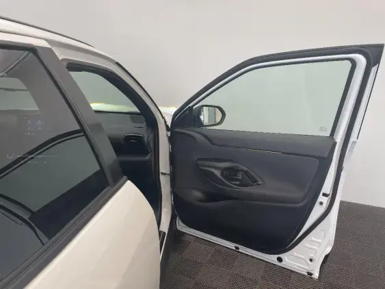 TOYOTA YARIS CROSS I - voiture d'occasion - Photo 20