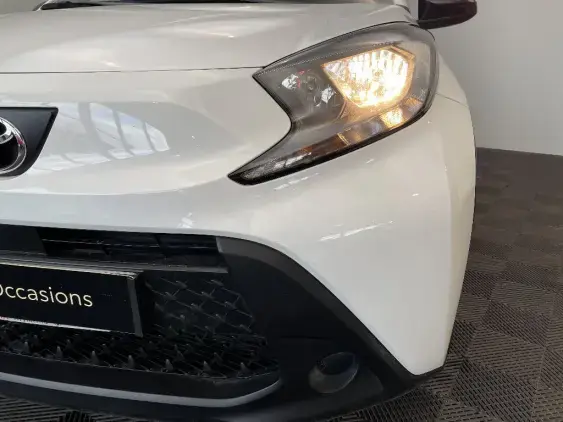 TOYOTA AYGO X - voiture d'occasion - Photo 22