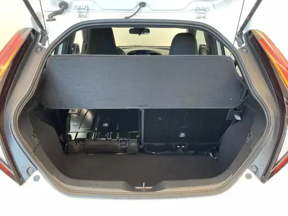 TOYOTA AYGO X - voiture d'occasion - Photo 16