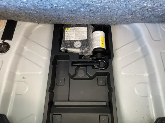 TOYOTA AYGO X - voiture d'occasion - Photo 17