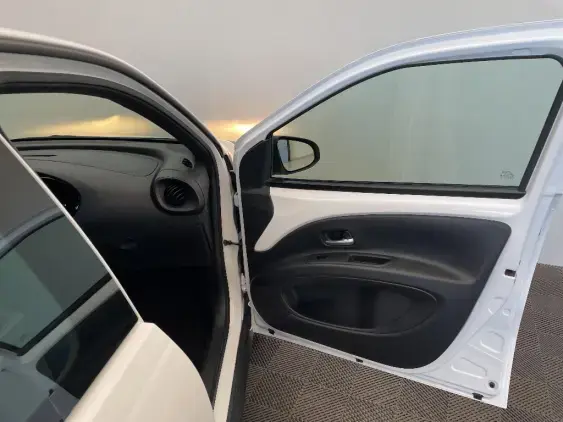TOYOTA AYGO X - voiture d'occasion - Photo 20