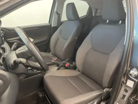 TOYOTA YARIS IV - voiture d'occasion - Photo 18