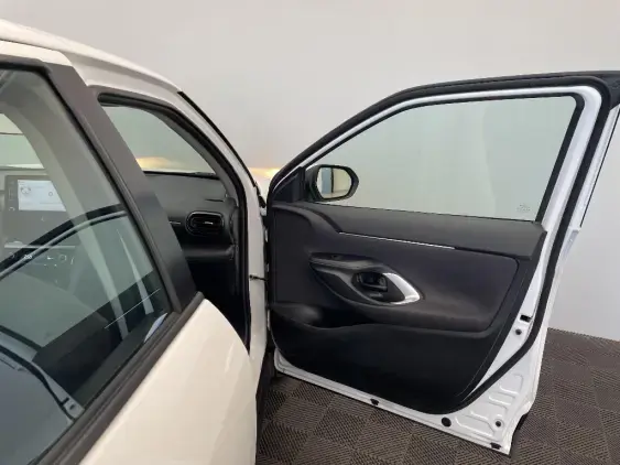 TOYOTA YARIS CROSS I - voiture d'occasion - Photo 20