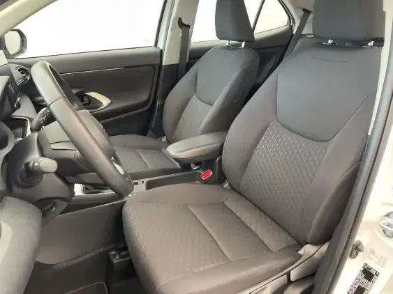TOYOTA YARIS CROSS I - voiture d'occasion - Photo 18