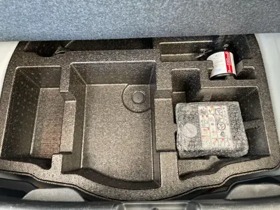 TOYOTA YARIS IV - voiture d'occasion - Photo 17