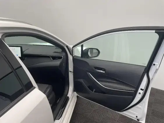 TOYOTA COROLLA TOURING SPT X - voiture d'occasion - Photo 20
