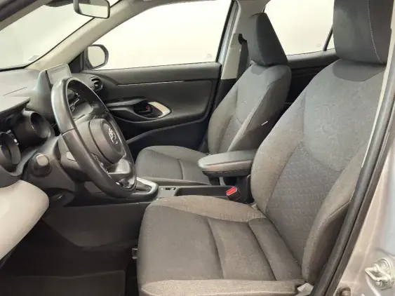 TOYOTA YARIS CROSS I - voiture d'occasion - Photo 18