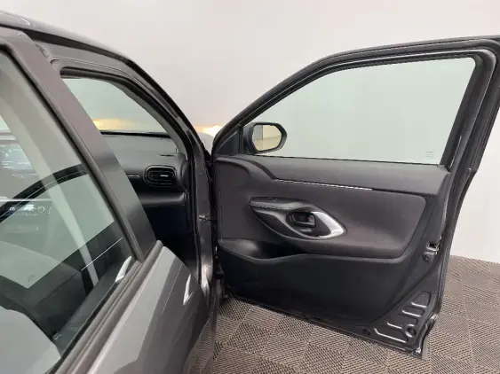 TOYOTA YARIS CROSS I - voiture d'occasion - Photo 20