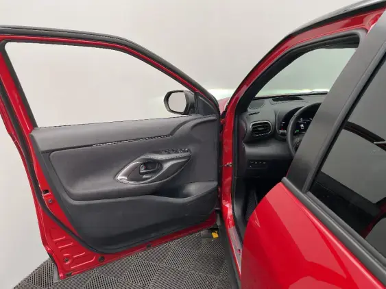 TOYOTA YARIS CROSS I - voiture d'occasion - Photo 19