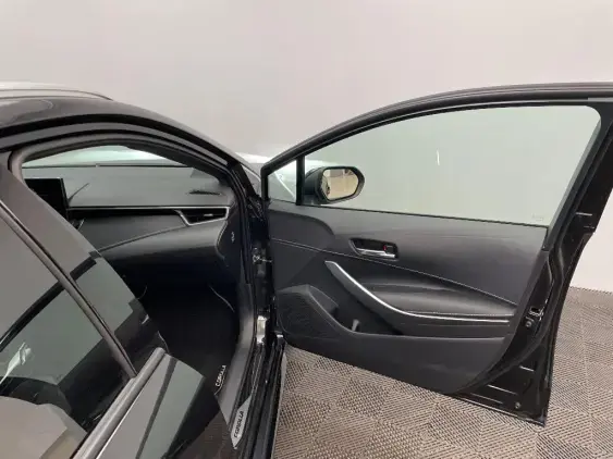 TOYOTA COROLLA TOURING SPT X - voiture d'occasion - Photo 20