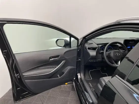 TOYOTA COROLLA TOURING SPT X - voiture d'occasion - Photo 19