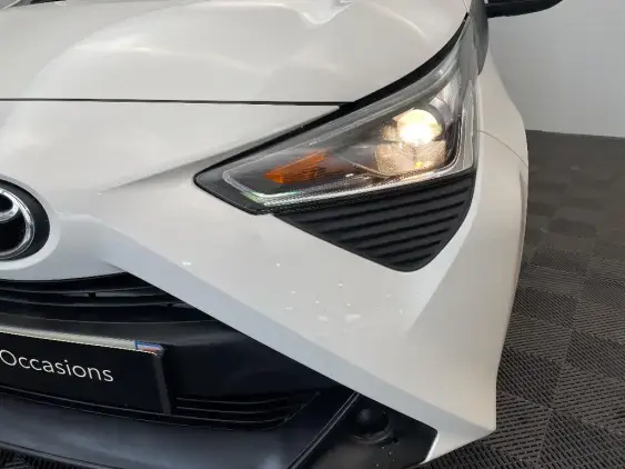 TOYOTA AYGO II - voiture d'occasion - Photo 21
