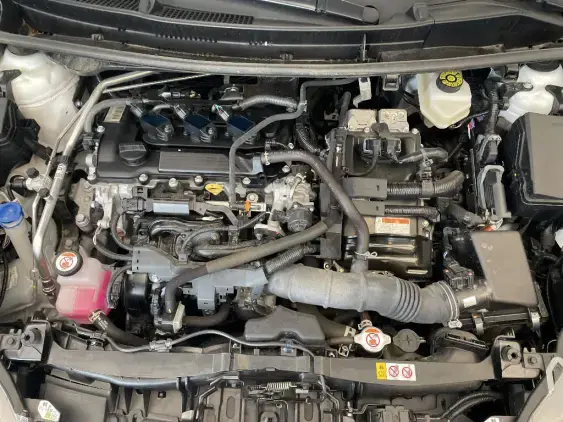 TOYOTA YARIS IV - voiture d'occasion - Photo 21
