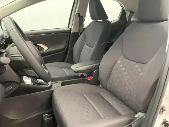 TOYOTA YARIS IV - voiture d'occasion - Photo 18